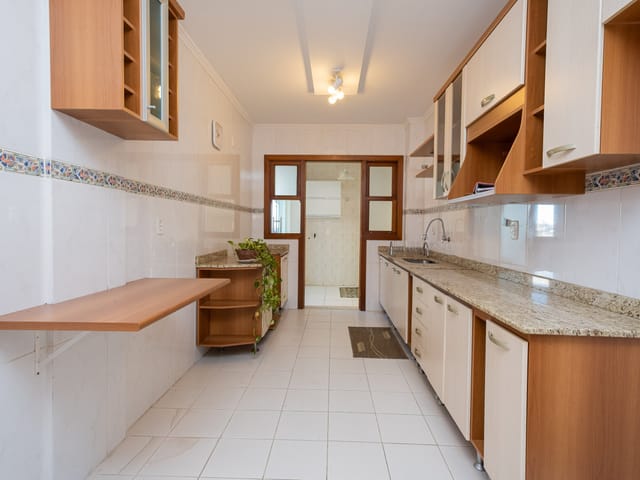 Apartamento 3 quartos e 3 banheiros, à venda, no bairro Centro em Pelotas