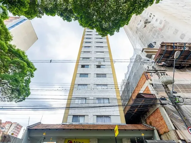 Apartamento 1 quarto e 1 banheiro, para alugar, no bairro Centro em Curitiba