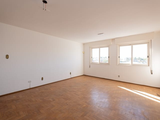 Apartamento 2 quartos e 1 banheiro, à venda, no bairro Centro em Pelotas