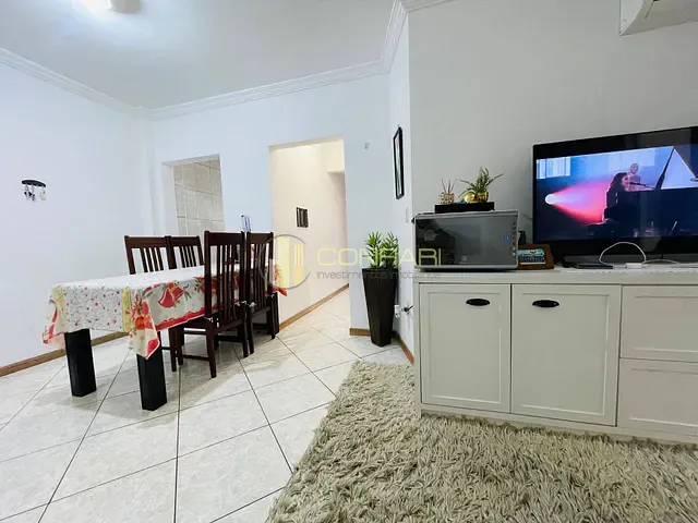 Apartamento 2 quartos e 1 banheiro, à venda, no bairro Meia Praia em Itapema