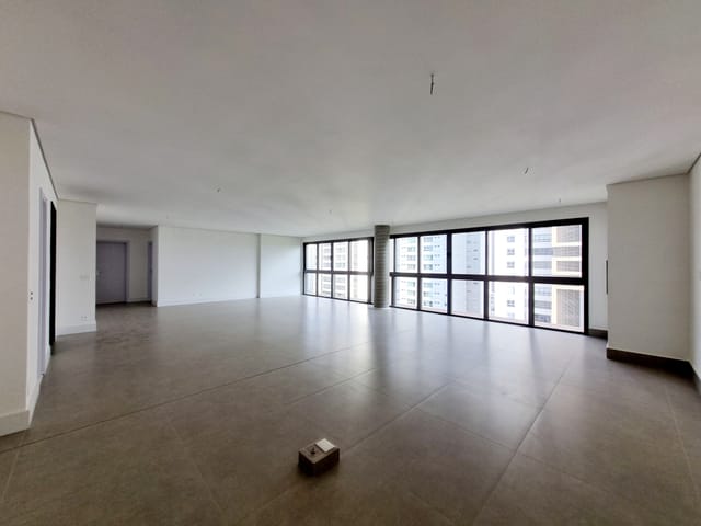 Apartamento 3 quartos e 5 banheiros, à venda, no bairro Gleba Palhano em Londrina