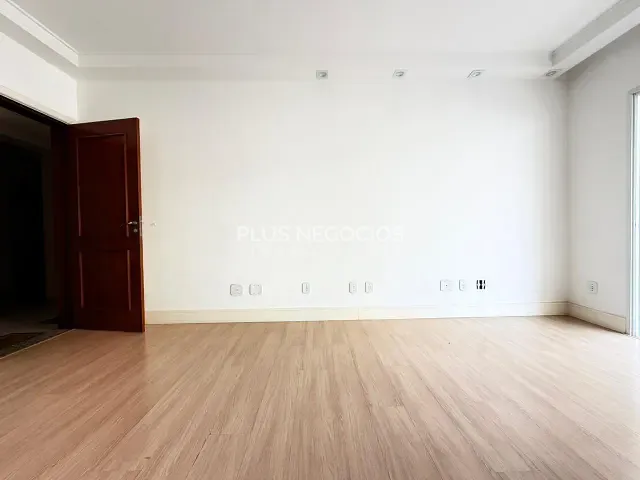 Apartamento 3 quartos e 2 banheiros, à venda, no bairro Parque Campolim em Sorocaba