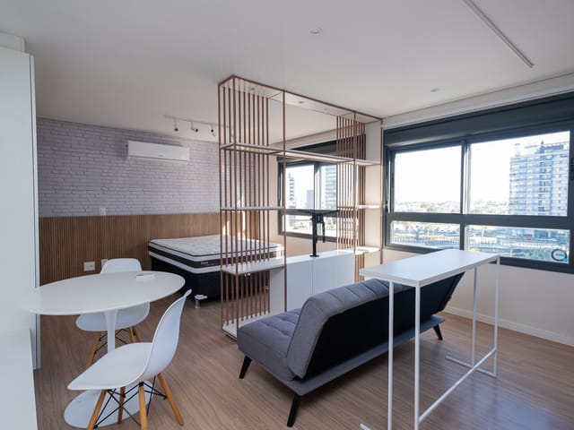 Apartamento 1 quarto e 1 banheiro, à venda ou para alugar, no bairro São Gonçalo em Pelotas