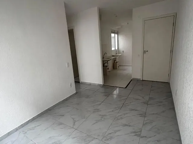 Apartamento 2 quartos e 1 banheiro, para alugar, no bairro Parque da Fonte em São José Dos Pinhais