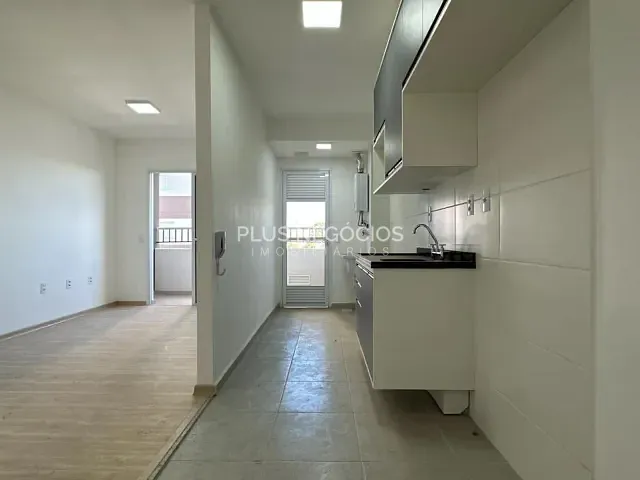 Apartamento 2 quartos e 2 banheiros, para alugar, no bairro Jardim São Carlos em Sorocaba