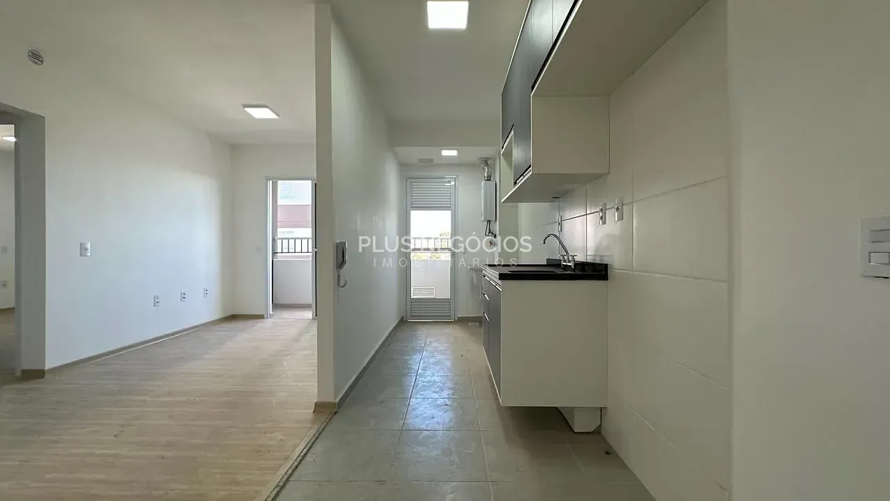 Apartamento, 2 quartos, 73 m² - Foto 2