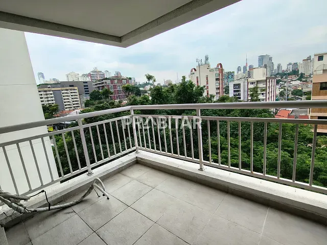 Apartamento 1 quarto e 1 banheiro, à venda, no bairro Pinheiros em São Paulo