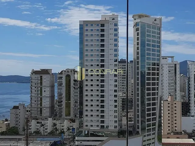 Apartamento 2 quartos e 2 banheiros, à venda, no bairro Morretes em Itapema
