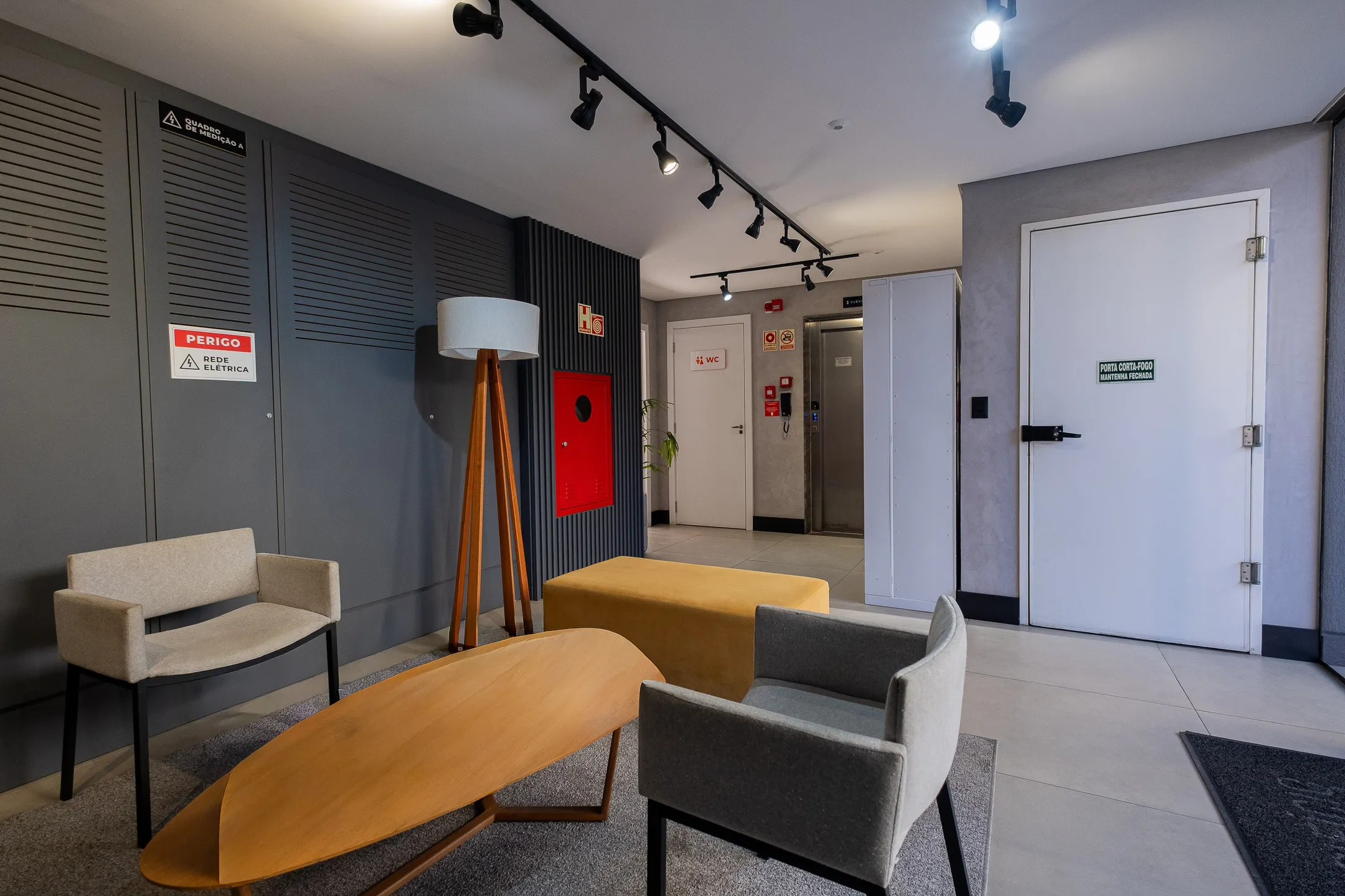 Apartamento de 1 Dormitório Semi Mobiliado para Aluguel no Centro de Pelotas RS com Excelente Localização, Conforto e Praticidade - 8