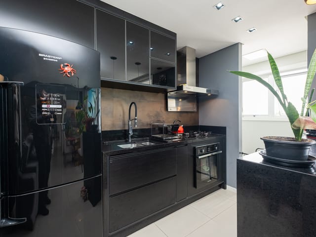 Apartamento 2 quartos e 2 banheiros, à venda, no bairro Três Vendas em Pelotas