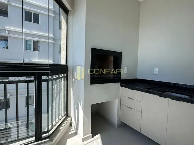 Apartamento 2 quartos e 1 banheiro, para alugar, no bairro Tabuleiro das Oliveiras em Itapema
