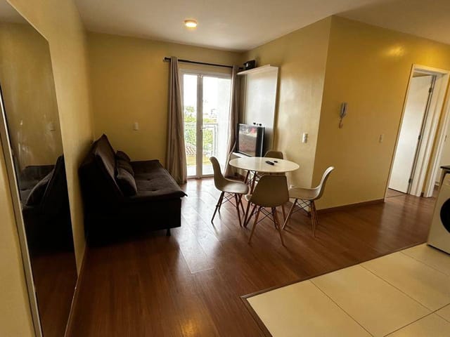 Apartamento 2 quartos e 1 banheiro, para alugar, no bairro Três Vendas em Pelotas