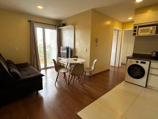 Apartamento 2 quartos e 1 banheiro, para alugar, no bairro Três Vendas em Pelotas