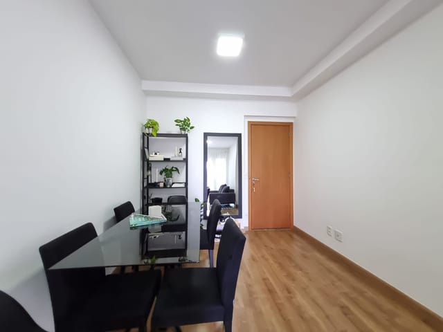 Apartamento 3 quartos e 2 banheiros, à venda, no bairro Gleba Palhano em Londrina