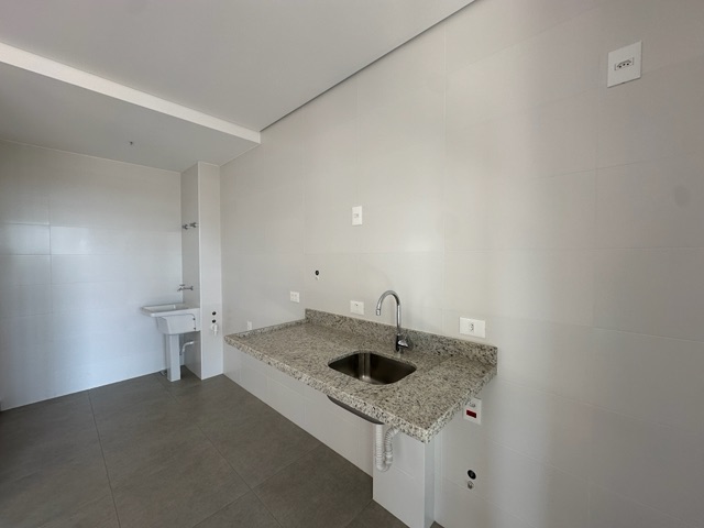 Apartamento com 182m² 2 quartos e 2 banheiros, à venda, no bairro Gleba Palhano em Londrina