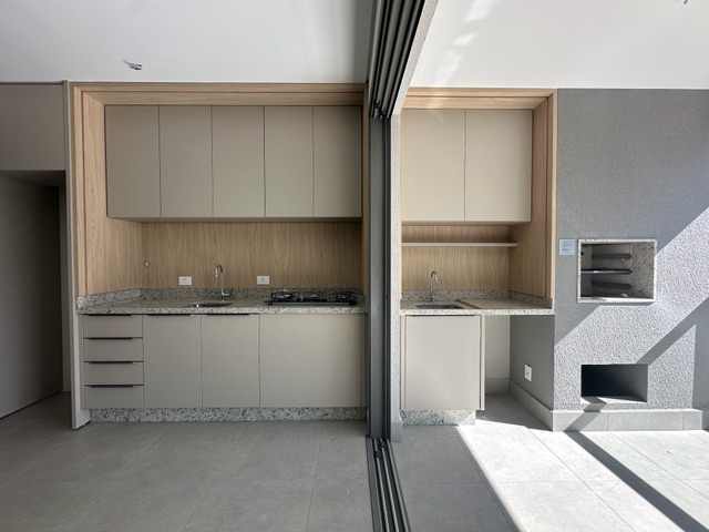 Apartamento com 182m² 3 quartos e 2 banheiros, para alugar, no bairro Guanabara em Londrina