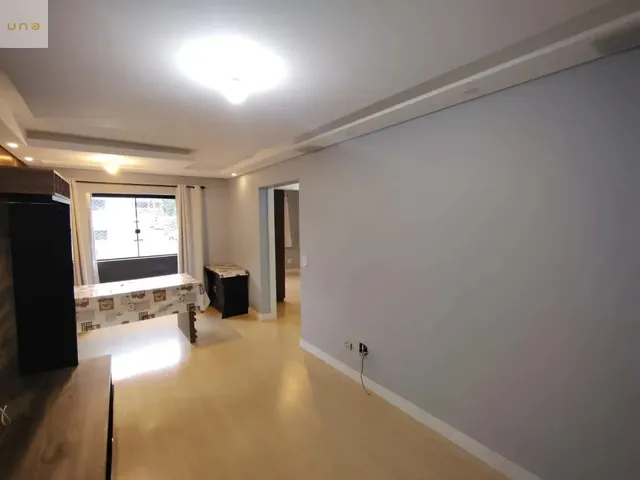 Apartamento 2 quartos e 2 banheiros, para alugar, no bairro Portão em Curitiba