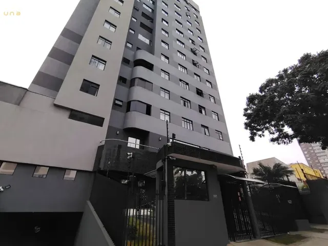 Apartamento 2 quartos e 2 banheiros, para alugar, no bairro Portão em Curitiba