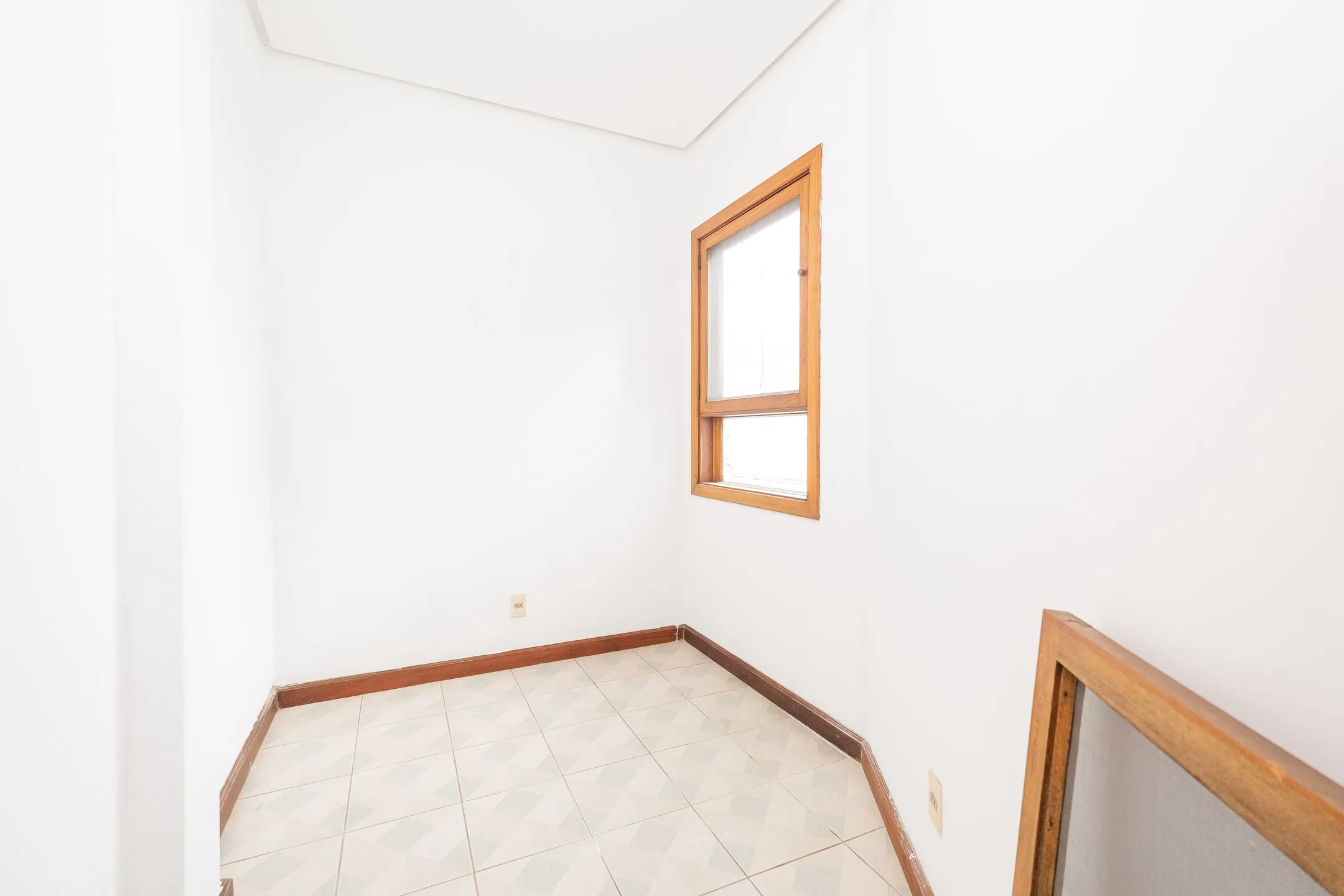 Apartamento à venda no centro de Pelotas - 299 m², 3 quartos (sendo 1 suíte), acabamentos de alto padrão, sacada e área gourmet com piscina e churrasqueira. - 15