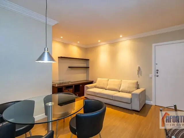 Apartamento 1 quarto e 2 banheiros, para alugar, no bairro Batel em Curitiba