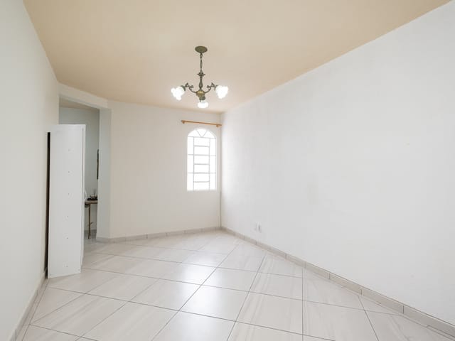 Apartamento 2 quartos e 2 banheiros, à venda, no bairro Centro em Pelotas