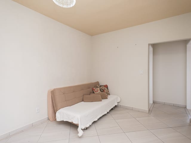 Apartamento 2 quartos e 2 banheiros, à venda, no bairro Centro em Pelotas