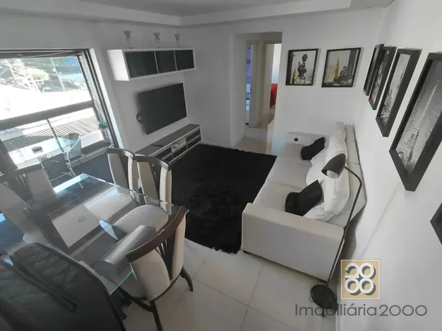 Apartamento 2 quartos e 1 banheiro, para alugar, no bairro Rebouças em Curitiba