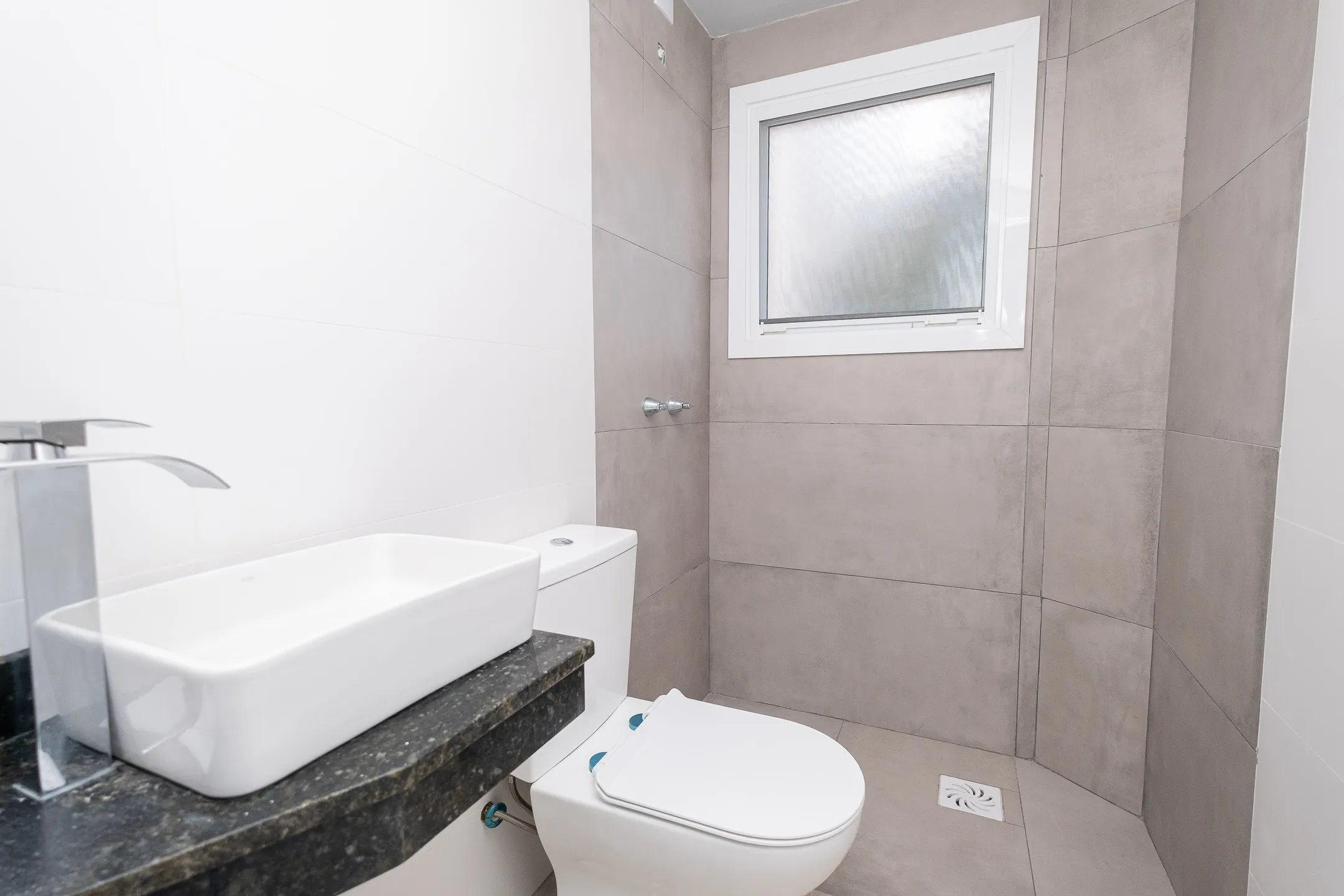 Apartamento à venda no Edifício La Vitta, Laranjal - 39 m², 1 quarto, piso laminado e sacada com ótima posição solar. - 8
