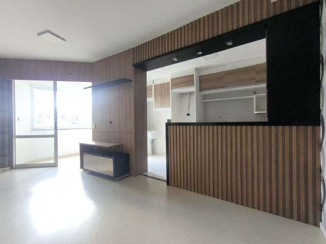 Apartamento 3 quartos e 2 banheiros, à venda, no bairro Andrade em Londrina