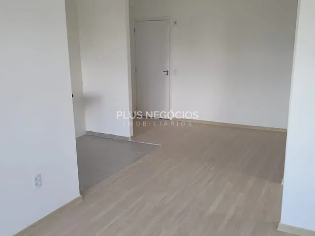 Apartamento 2 quartos e 2 banheiros, à venda, no bairro Jardim São Carlos em Sorocaba