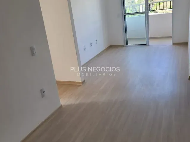 Apartamento 2 quartos e 2 banheiros, à venda, no bairro Jardim São Carlos em Sorocaba
