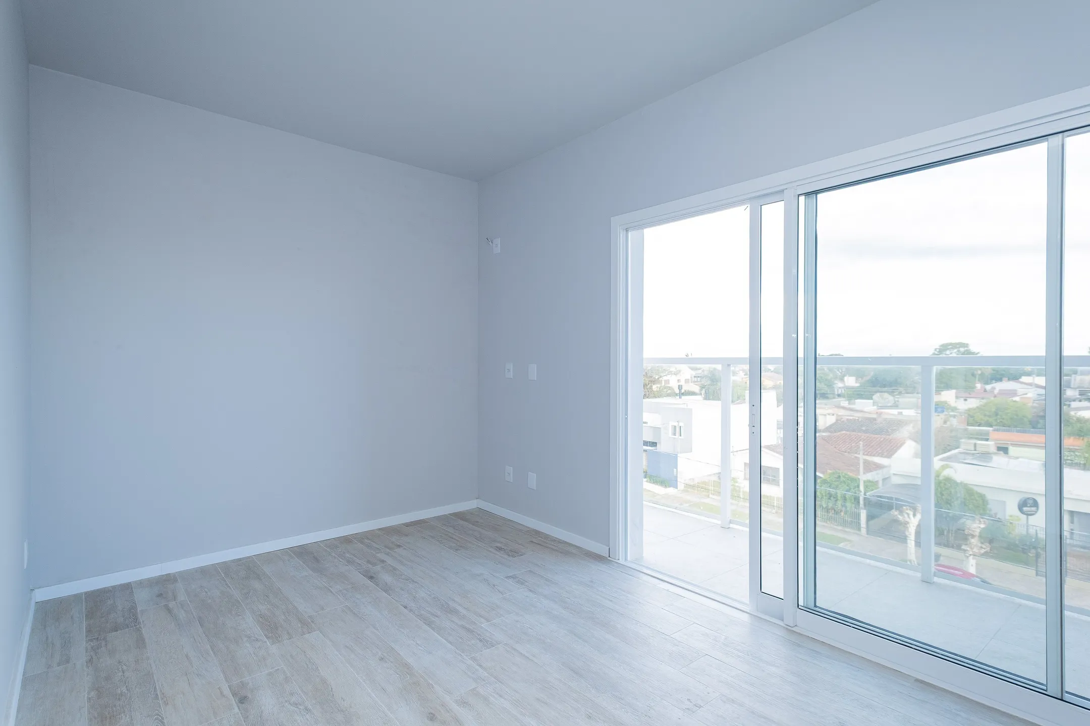 Apartamento à venda no Edifício LaVitta, Laranjal - 64 m², 2 quartos, andar alto com sacada e prédio com piscina. - 10