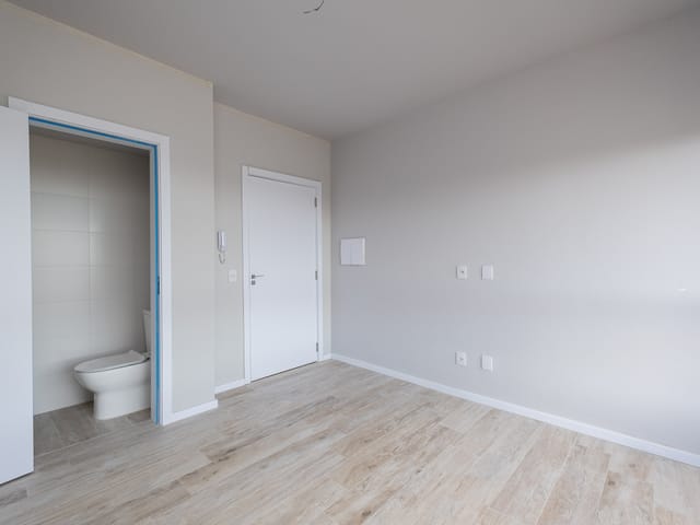 Apartamento 2 quartos e 2 banheiros, à venda, no bairro Laranjal em Pelotas