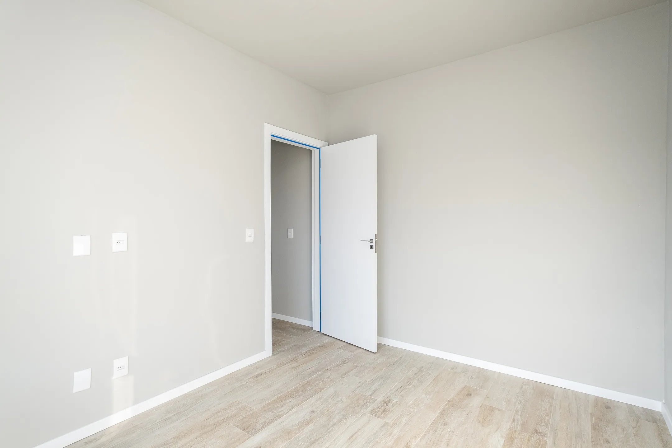 Apartamento à venda no Edificio LaVitta, Laranjal - 40 m², 1 quarto, piso laminado, sacada e ótima posição solar. - 6