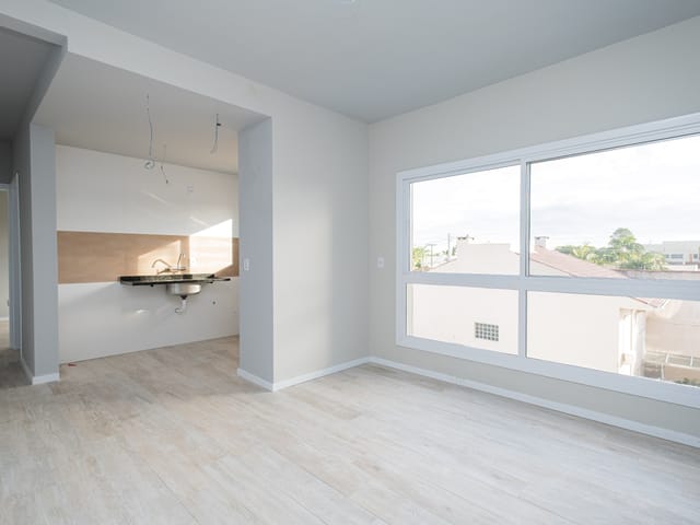 Apartamento 1 quarto e 1 banheiro, à venda, no bairro Laranjal em Pelotas