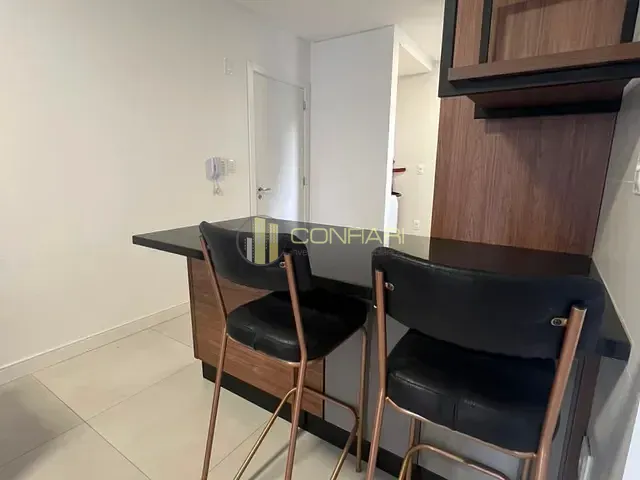 Apartamento 2 quartos e 2 banheiros, para alugar, no bairro Morretes em Itapema
