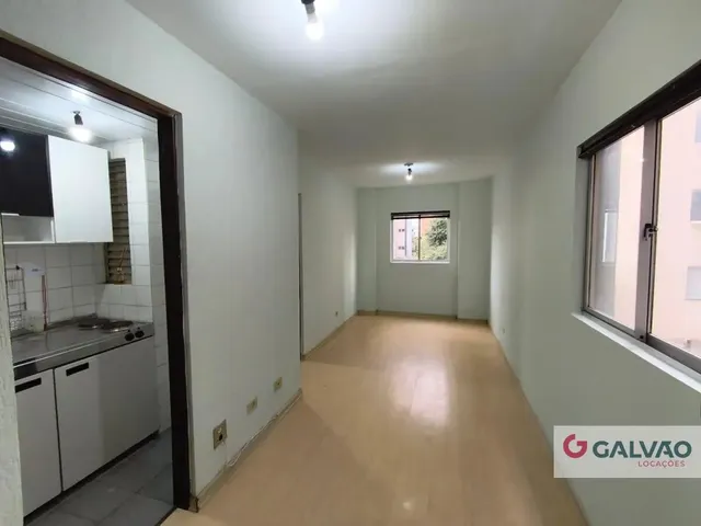 Apartamento 1 quarto e 1 banheiro, para alugar, no bairro Bigorrilho em Curitiba