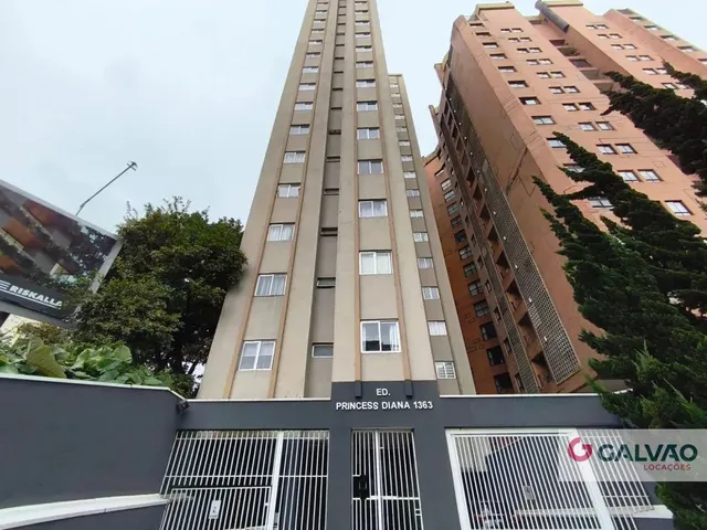 Apartamento 1 quarto e 1 banheiro, para alugar, no bairro Bigorrilho em Curitiba