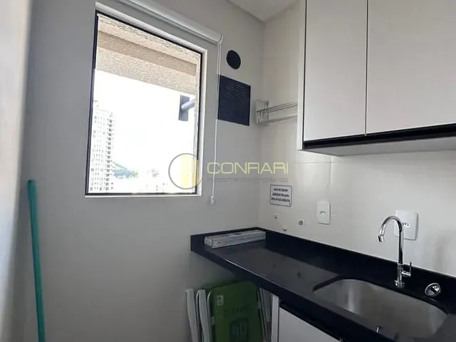 Apartamento 2 quartos e 1 banheiro, para alugar, no bairro Tabuleiro Das Oliveiraas em Itapema