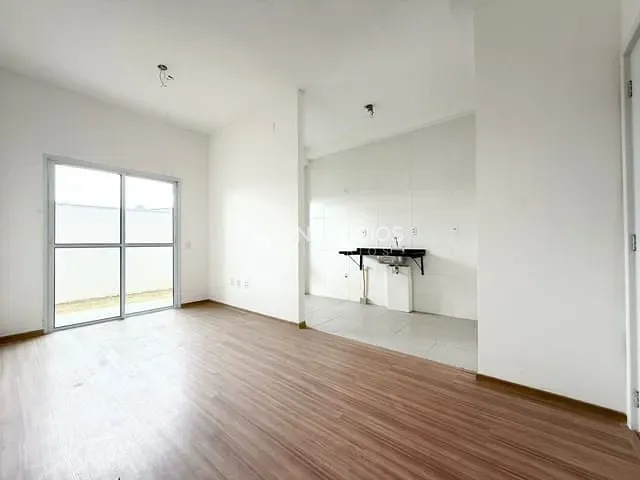 Apartamento 3 quartos e 2 banheiros, à venda, no bairro Jardim São Carlos em Sorocaba