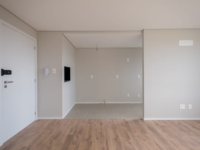 Apartamento 2 quartos e 1 banheiro, à venda, no bairro Parque Una em Pelotas