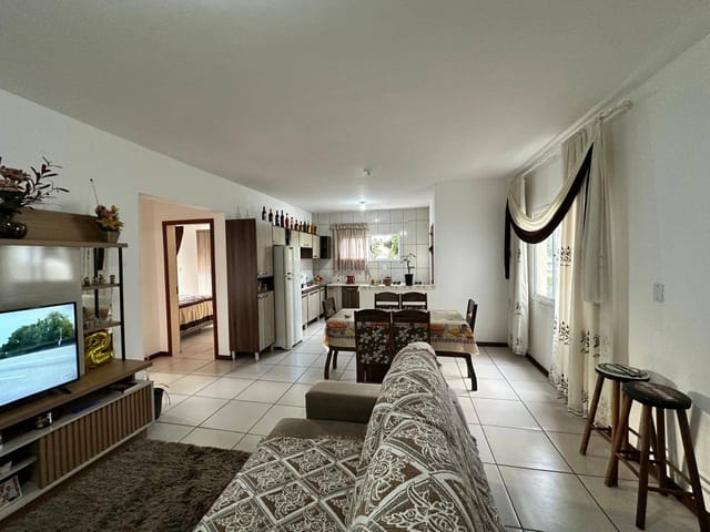 Apartamento com 66m² 2 quartos e 1 banheiro, à venda, no bairro Três Vendas em Pelotas