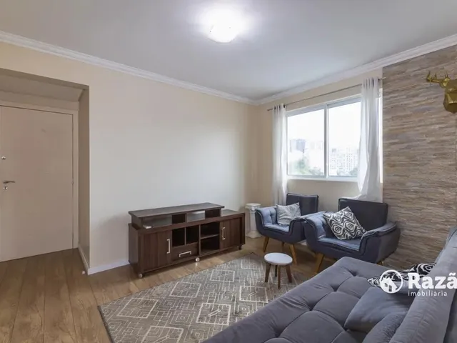 Apartamento 2 quartos e 1 banheiro, para alugar, no bairro Jardim Botânico em Curitiba