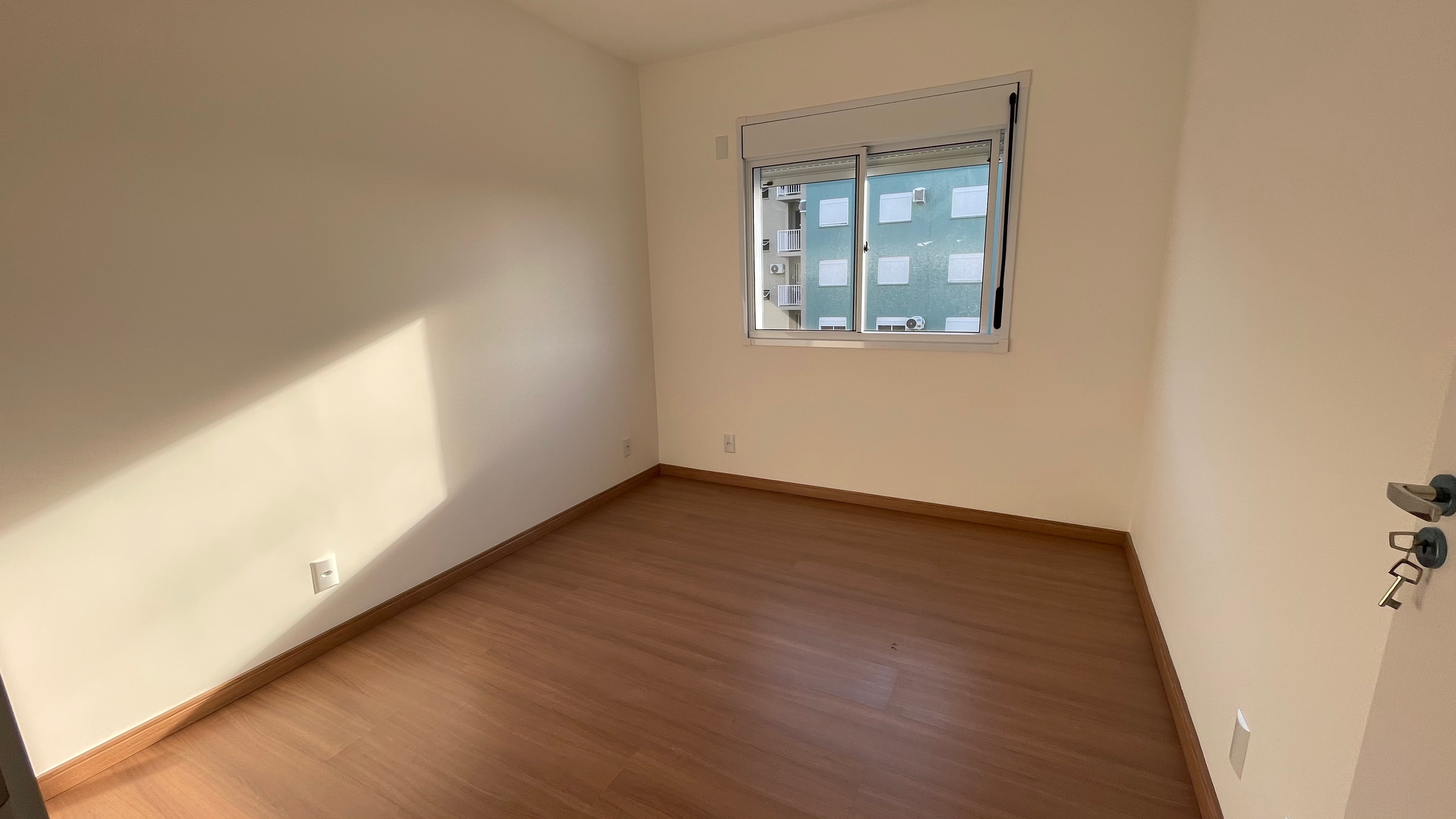 Apartamento à venda no Residencial Tourino, Fragata - 45 m², 2 quartos, piso laminado, sacada com churrasqueira e vaga. - 9