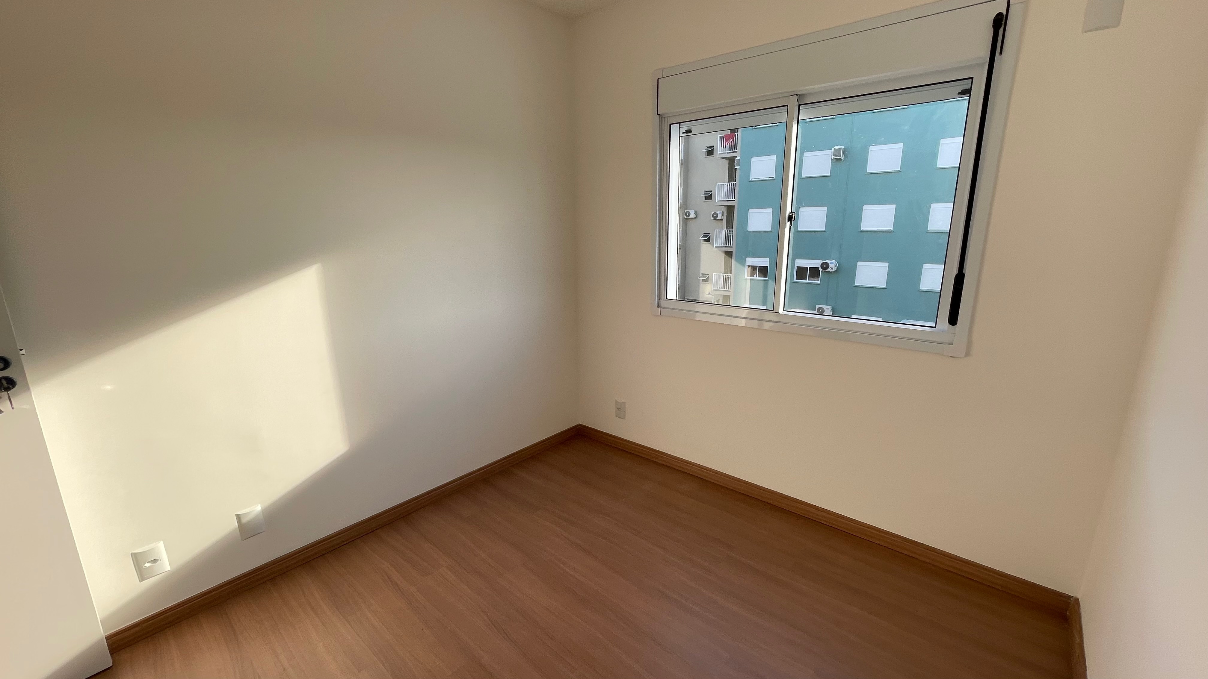 Apartamento à venda no Residencial Tourino, Fragata - 45 m², 2 quartos, piso laminado, sacada com churrasqueira e vaga. - 7