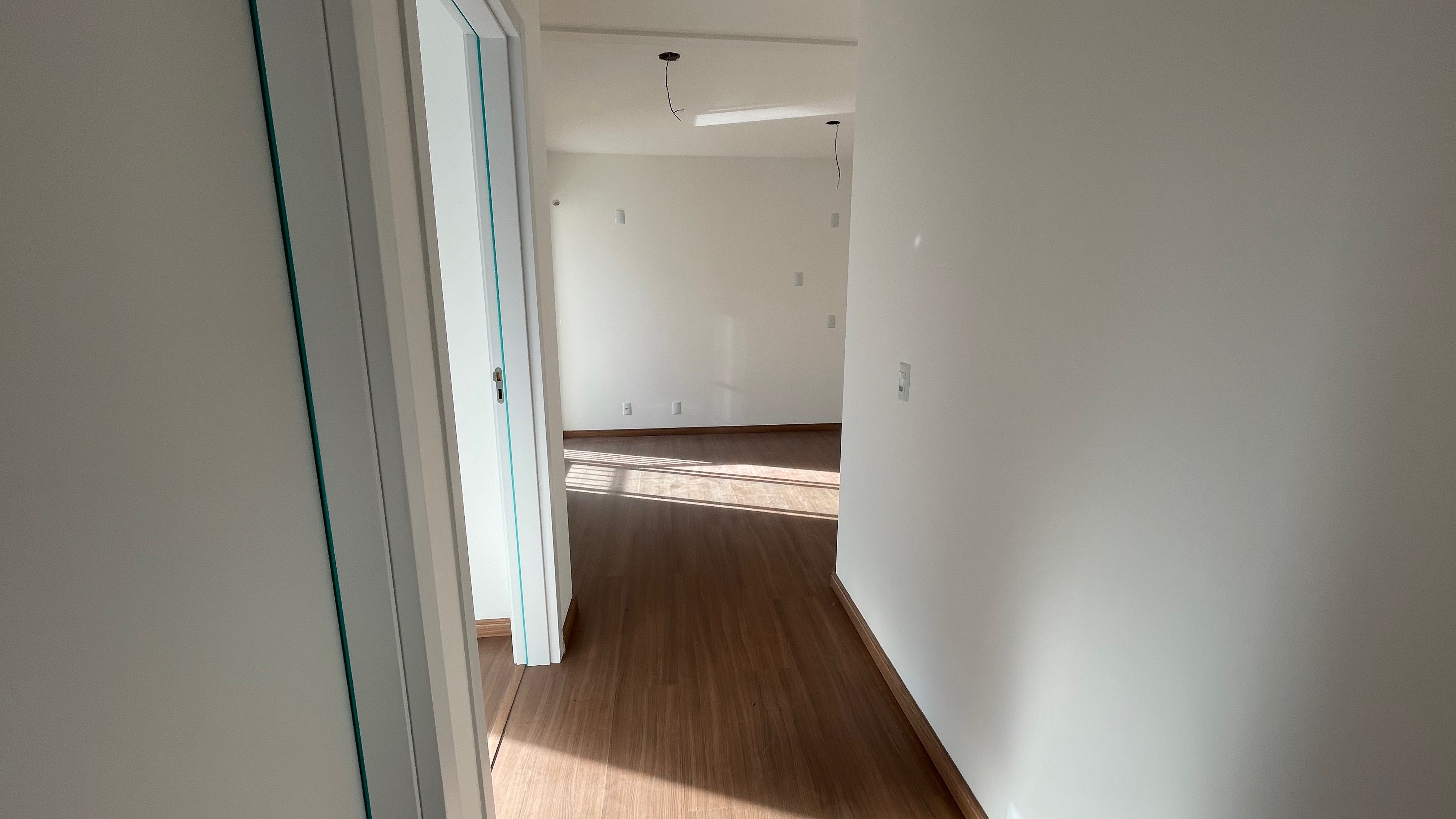 Apartamento à venda no Residencial Tourino, Fragata - 45 m², 2 quartos, piso laminado, sacada com churrasqueira e vaga. - 6