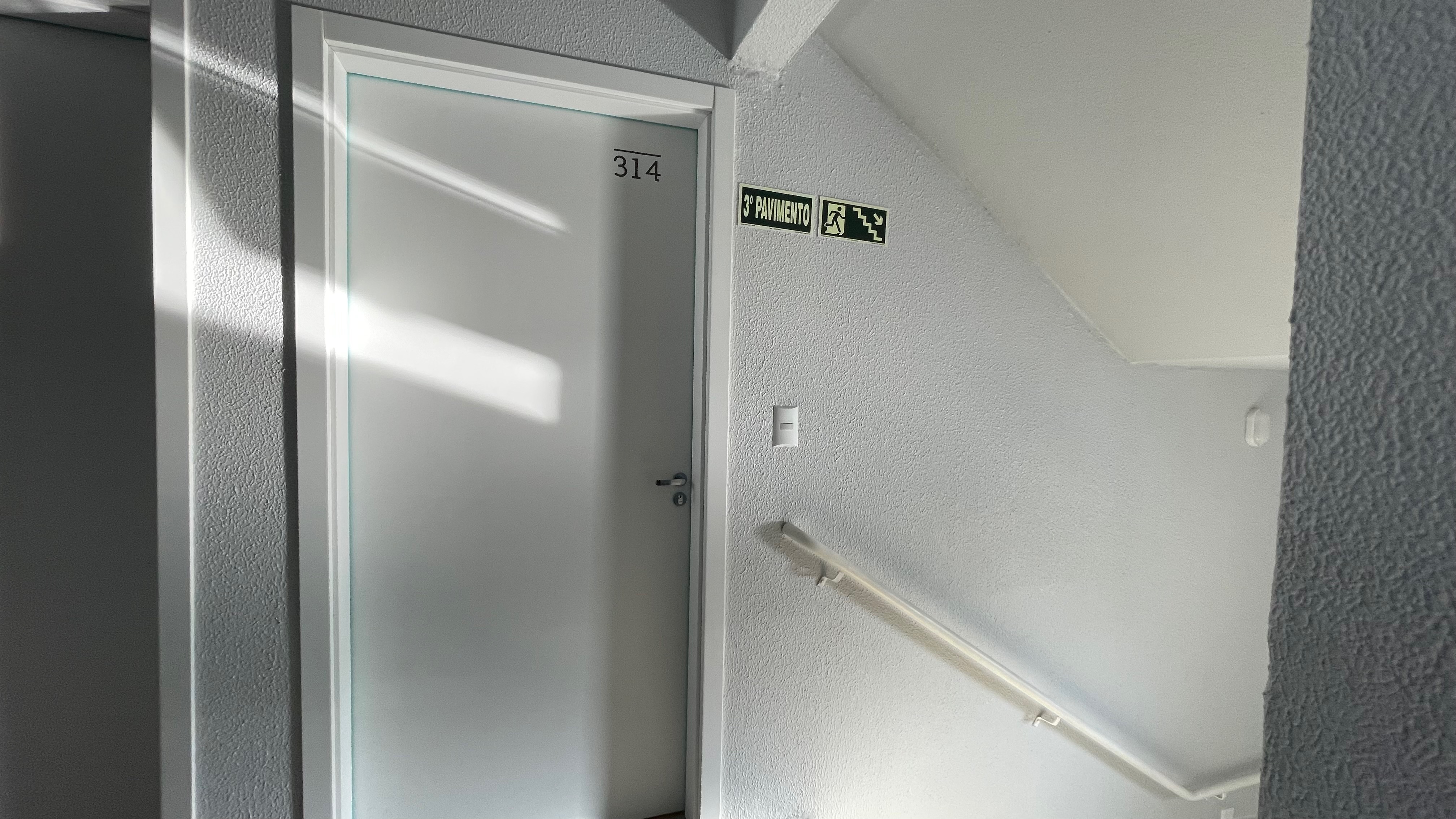 Apartamento à venda no Residencial Tourino, Fragata - 45 m², 2 quartos, piso laminado, sacada com churrasqueira e vaga. - 11