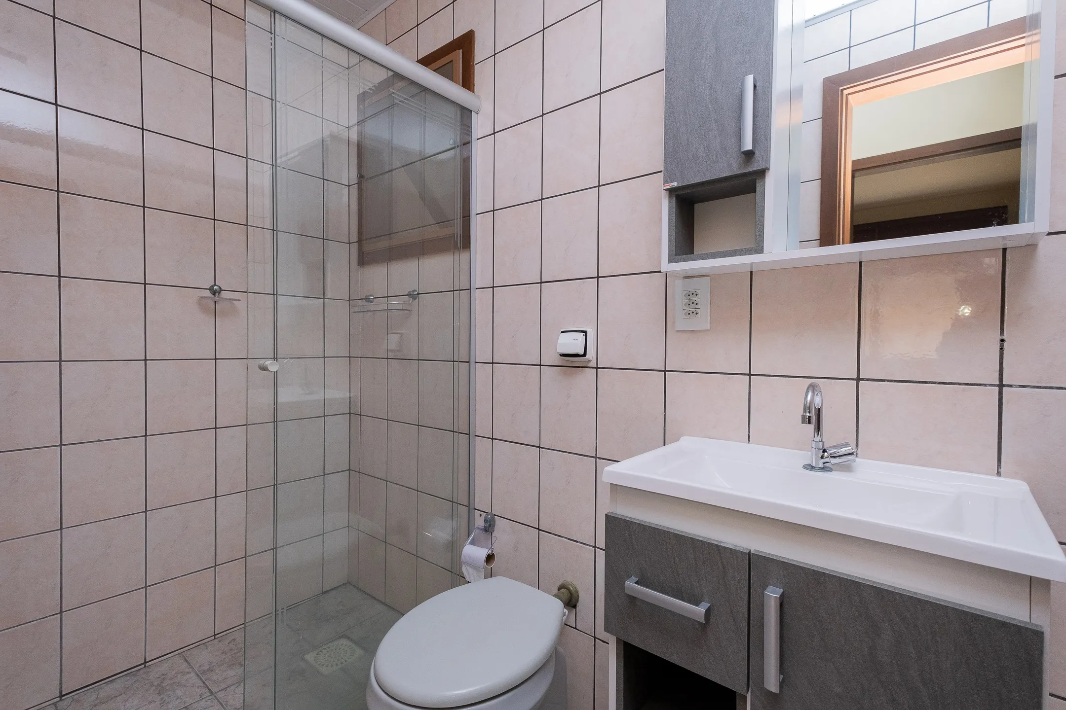 Apartamento de 3 Dormitórios para Aluguel no Centro de Pelotas RS com Excelente Localização, Ampla Área Interna e Conforto Diário - 6