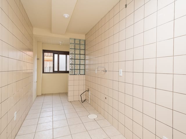 Apartamento com 107m² 3 quartos e 2 banheiros, para alugar, no bairro Centro em Pelotas