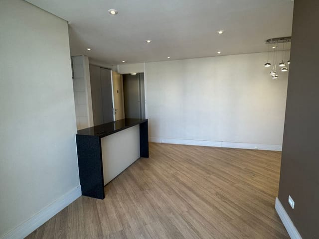 Foto do Apartamento - Apartamento à venda 64m² |  2 quartos | 1 suíte | 1 vaga de garagem | Armários planejados | Miani Imóveis
